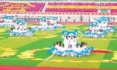 東遼縣首屆民俗文化藝術(shù)節(jié) 暨全民運(yùn)動(dòng)隆重開(kāi)幕_中國(guó)廣播網(wǎng)