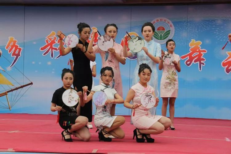 永昌縣職業(yè)中學(xué)校園文化藝術(shù)節(jié)