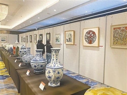 百件粉古彩精品綠城展出 免費(fèi)對(duì)公眾開(kāi)放