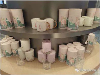 喜茶 vs 奈雪:文化品牌戰(zhàn)略培養(yǎng)出的新茶飲
